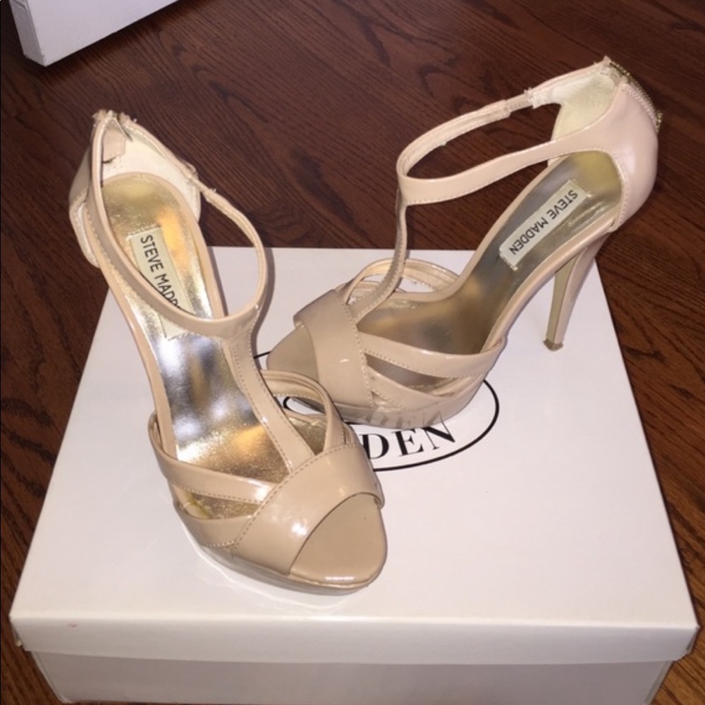 Nude platform